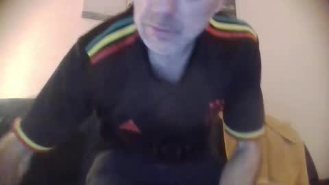 Snapshot of burnleyguy1977 chatting on 16, 12, 2024 burnleyguy1977 online show from 16, 12, 2024