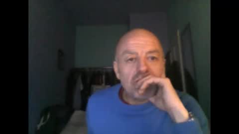 Snapshot of burnleyguy1977 chatting on 5, 3, 2026 burnleyguy1977 online show from 5, 3, 2026
