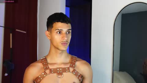 Buster independent model online show from 22, 2, 2026