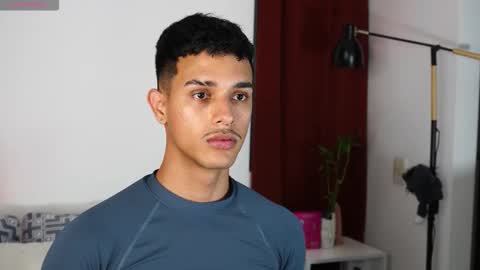 Buster independent model online show from 28, 2, 2026