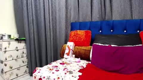 bustybmwx online show from 13, 10, 2025