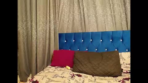 bustybmwx online show from 19, 11, 2025