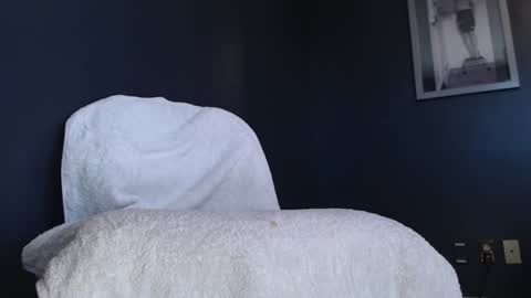 Snapshot of butch215 chatting on 23, 12, 2024 Butch online show from 23, 12, 2024