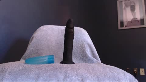 Snapshot of butch215 chatting on 14, 9, 2025 Butch online show from 14, 9, 2025