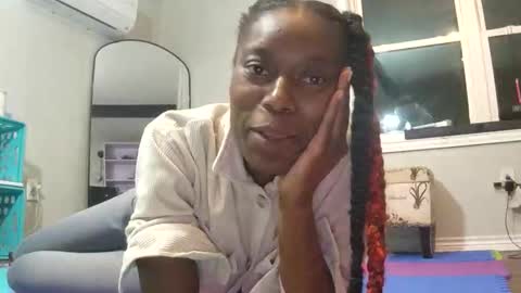 Snapshot of butt3rcup chatting on 15, 11, 2025 Goddess online show from 15, 11, 2025