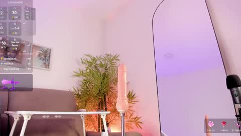 Snapshot of butterflyy1 chatting on 8, 12, 2024 butterflyy1 online show from 8, 12, 2024