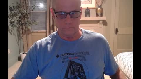 Miles online show from 2, 2, 2025