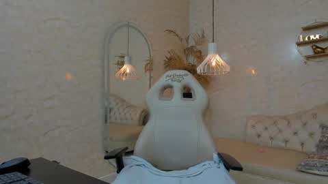 Snapshot of caamii_sweett chatting on 27, 3, 2026 Camii Sweet online show from 27, 3, 2026