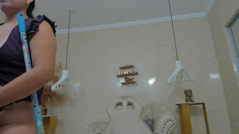 Snapshot of caamii_sweett chatting on 29, 3, 2026 Camii Sweet online show from 29, 3, 2026