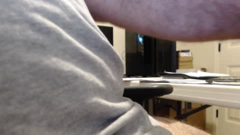 Snapshot of cadman6000 chatting on 20, 12, 2024 cadman6000 online show from 20, 12, 2024