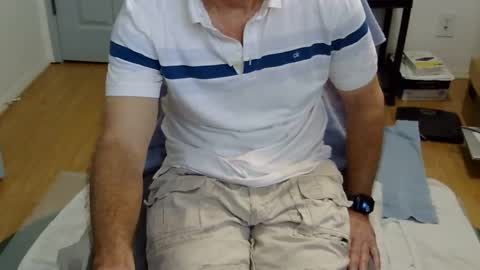 Snapshot of califun4u chatting on 21, 12, 2025 califun4u online show from 21, 12, 2025