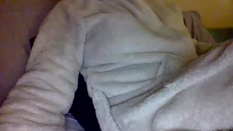 Snapshot of caligirl310r chatting on 25, 1, 2025 Caligurl   Queen    Head Fluffer In Charge  Goddess of Cocktease   Mistress of Holes online show from 25, 1, 2025