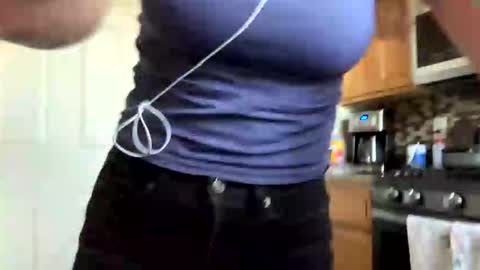 Snapshot of calishop1 chatting on 27, 3, 2026 calishop1 online show from 27, 3, 2026