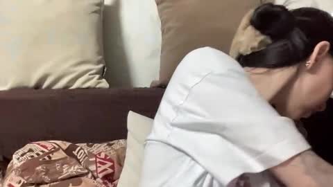 Anna online show from 1, 2, 2026