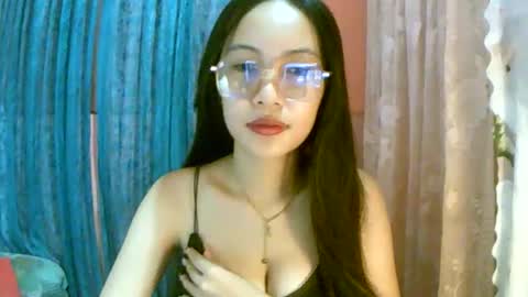 Freya online show from 5, 10, 2025