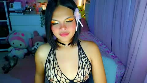 Snapshot of callme_mia chatting on 7, 3, 2026 Mia online show from 7, 3, 2026