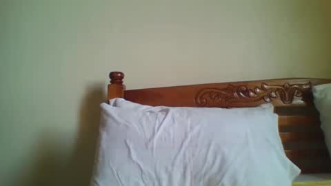 callmenasti online show from 4, 3, 2026