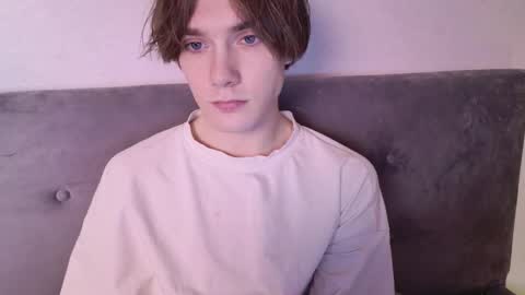 Snapshot of callmenineoneseven chatting on 13, 12, 2025 Nick online show from 13, 12, 2025