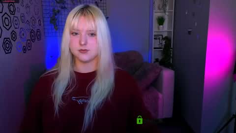 callmevivien online show from 12, 4, 2026