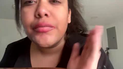 Snapshot of cals9x chatting on 4, 1, 2025 camzxoxox online show from 4, 1, 2025