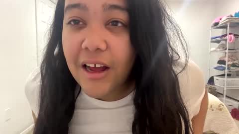 Snapshot of cals9x chatting on 21, 2, 2025 camzxoxox online show from 21, 2, 2025