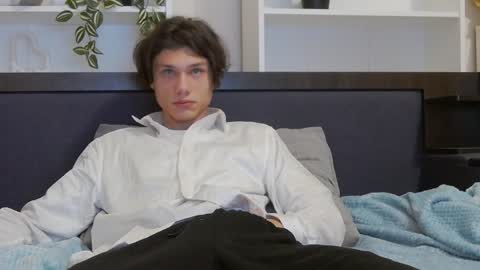 Calvin online show from 12, 1, 2025