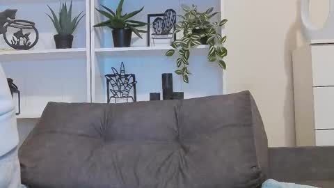 Calvin online show from 26, 2, 2025