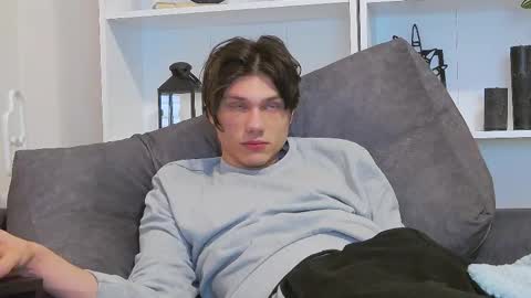 Calvin online show from 28, 2, 2025