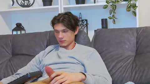 Calvin online show from 5, 3, 2025