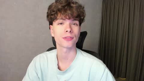 Snapshot of calvin_loves_you chatting on 10, 2, 2026 Hey I am Calvin online show from 10, 2, 2026