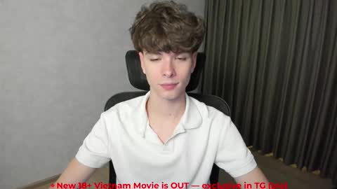 Snapshot of calvin_loves_you chatting on 17, 2, 2026 Hey I am Calvin online show from 17, 2, 2026