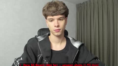 Snapshot of calvin_loves_you chatting on 27, 2, 2026 Hey I am Calvin online show from 27, 2, 2026