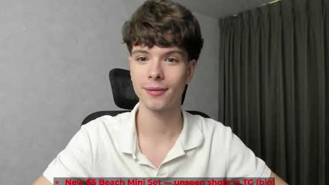 Snapshot of calvin_loves_you chatting on 1, 3, 2026 Hey I am Calvin online show from 1, 3, 2026