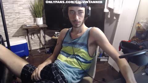 Snapshot of calvin_tanner chatting on 10, 11, 2025 calvin_tanner online show from 10, 11, 2025