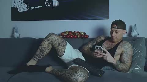 Calvin  online show from 23, 12, 2025