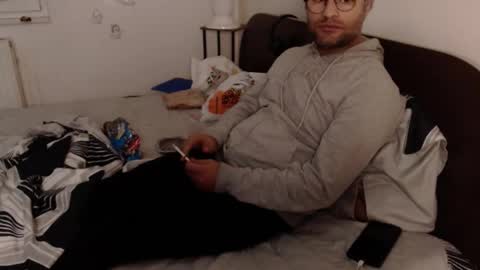 Snapshot of calvinjohnlad chatting on 10, 11, 2025 Calvinjohnlad online show from 10, 11, 2025