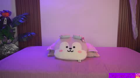 Calypso and Kayla online show from 18, 10, 2025