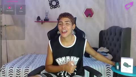 cam_sexyboy online show from 5, 10, 2025