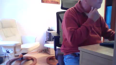 Snapshot of camcologne chatting on 18, 11, 2025 camcologne online show from 18, 11, 2025