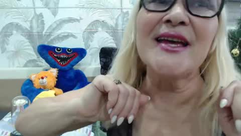 CamDiva1 online show from 6, 3, 2025