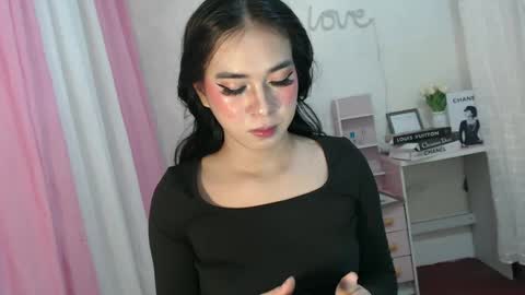camela_star online show from 10, 12, 2024