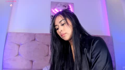 Camelia Smith online show from 1, 3, 2025