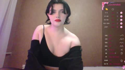 Snapshot of camgirl_xx chatting on 13, 11, 2025 Marta online show from 13, 11, 2025
