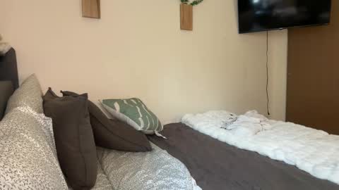 Camila online show from 17, 10, 2025