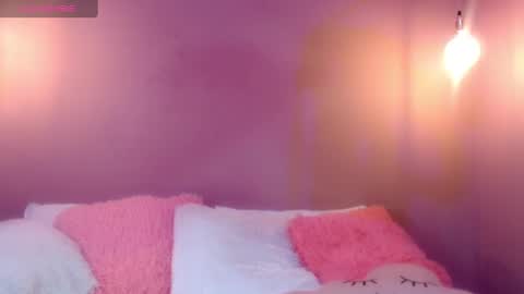 Cami online show from 8, 1, 2025
