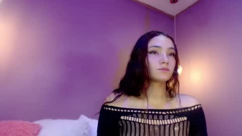 Cami online show from 6, 3, 2025