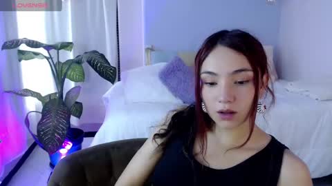 Cami online show from 8, 3, 2025