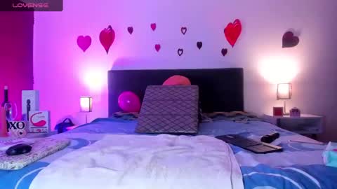 Camila online show from 16, 2, 2025