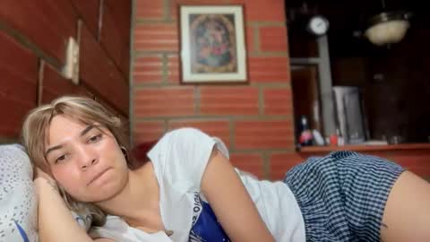 Snapshot of camii19y chatting on 5, 11, 2025 camii19y online show from 5, 11, 2025