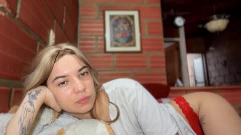 Snapshot of camii19y chatting on 10, 11, 2025 camii19y online show from 10, 11, 2025